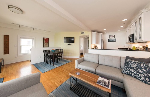 Commercial Street Condo | Serene Waterfront Retreat in Gallery District with Ocean View