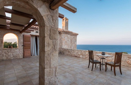Korithi Villa | Elegant Elliot Villa with Private Pool in Zakynthos
