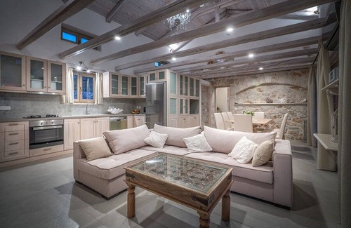 Korithi Villa | Elegant Moore Villa in Zakynthos with Ocean View & Pool