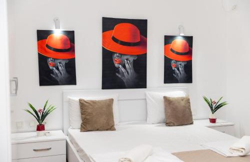 Gjerana Apartment | Oceanfront Escape at LuxuryHome Ulcinj - Rated 10/10