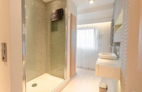Sudervorstadt Apartment | Elegant 5-Star Apartment for Four with Child-Friendly Amenities