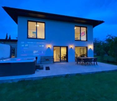 Koblach Villa | Exquisite Oceanfront Retreat with Exceptional Guest Rating