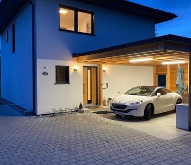 Koblach Villa | Exquisite Oceanfront Retreat with Exceptional Guest Rating