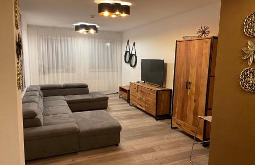 Stadtmitte Apartment | Chic Apartment in Central Düsseldorf - Family-Friendly Escape
