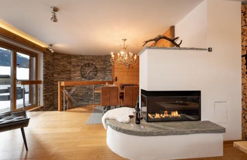 Moosen Apartment | Unforgettable Almhütte Retreat with Hot Tub & Top Rating