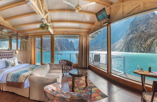 Hunza Hotel | Discover Luxus Hunza Attabad Lake Resort with Great Amenities