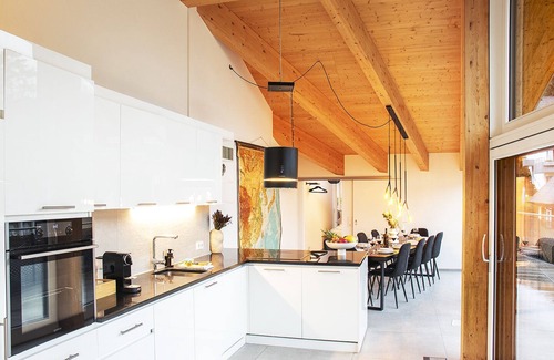 Wollbach Apartment | Elegant Loft Near Kinonähe with Pool & Pet-Friendly Perks