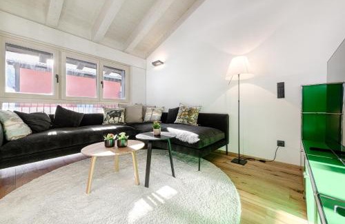 Brand Apartment | Elegant Penthouse in Central Location - Rated 9.4/10!