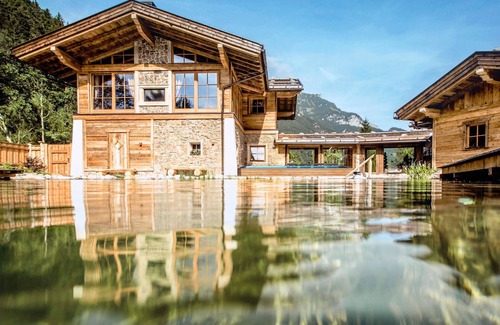 Pertisau House | Indulge in Wellness at Verwöhnhotel Kristall Suite