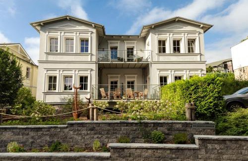 Zinnowitz Apartment | Elegant Villa Morgentau: Oceanfront Bliss with Top Reviews
