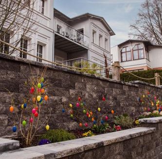 Zinnowitz Apartment | Elegant Villa Morgentau: Oceanfront Bliss with Top Reviews