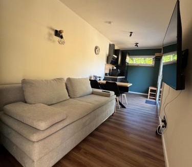 Adenau Apartment | Luxuscontainer am Nürburgring #1