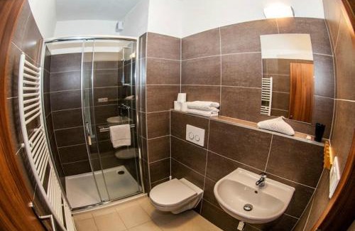 Loucna nad Desnou Apartment | Premier Mountain Apartment Steps from Kouty Ski Slopes