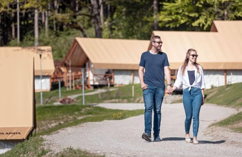 Kotschach-Mauthen House | Luxuszelt Safari für 4 Personen by Interhome