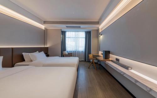 Luohu Hotel | Luyue Hotel Movie Hotel Huaqiangbei Convention and Exhibition Center Branch