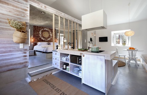 Fatima House | Elegant Luz Houses: Guest Rated 9.8 with Pool & Spa