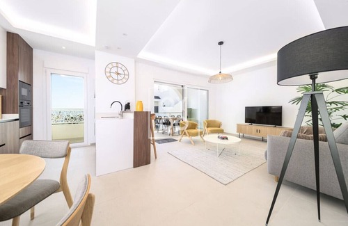 Quesada Apartment | Luz de la Mata penthouse Golf sea lake views by OYOOSTAYS