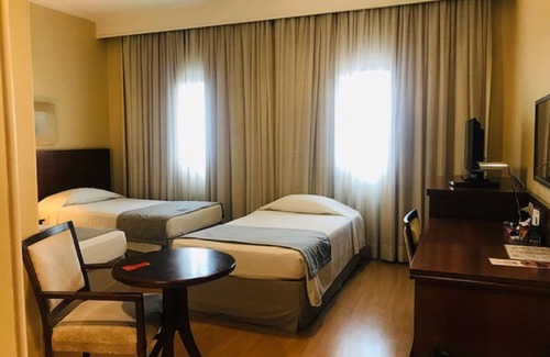 Bom Retiro Hotel | Elegant Luz Plaza São Paulo: 4-Star Hotel with Spa & Dining