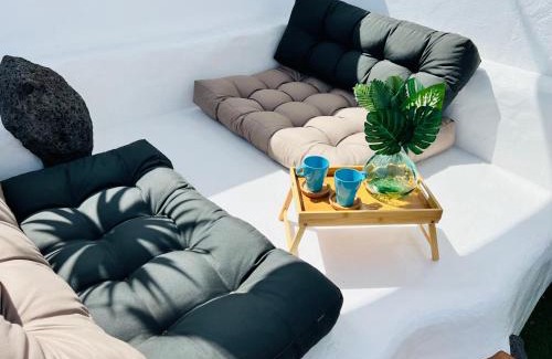 Nazaret Apartment | Serenity Awaits: Discover Calme et Tranquillité Absolue