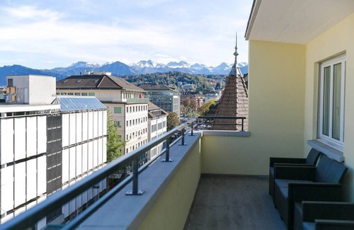 Lucerne Apartment | Family-Friendly Lucerne 2-BR Flat with Netflix & Balcony