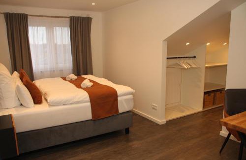 Augustdorf Apartment | Highly Rated LV Apartment with Family-Friendly Amenities