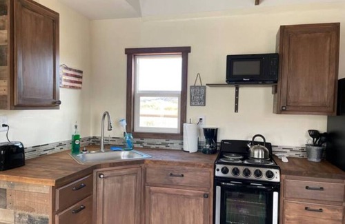 Fredonia Cabin | Pet-Friendly LV Bar Ranch Cabin #4 Near National Parks