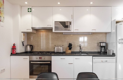 Sao Bento Apartment | Relax at LV Premier P. Real PI1 with Spa and Breakfast