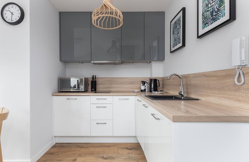 Kolobrzeg Apartment | Pet-Friendly Studio with Kitchen and Spa at Lwowska 12A/37