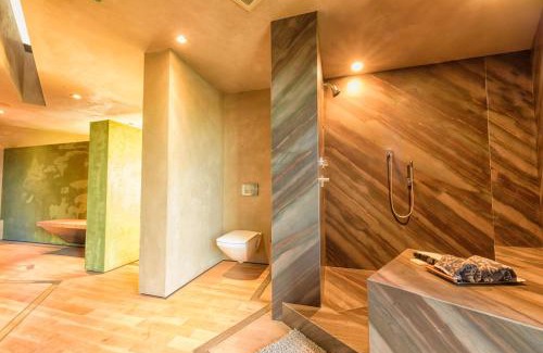 Monterey Villa | Experience LX21: 360 Ocean View with Pool & Pet Amenities