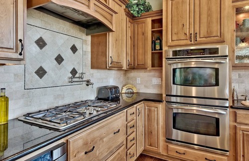 Reno Villa | Historic Virginia City Estate with Pool & Spa Amenities