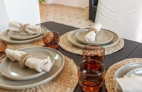 Arroyo de la Miel Apartment | Stylish LXR La Perla Renovated 2HAB Apartment for Families