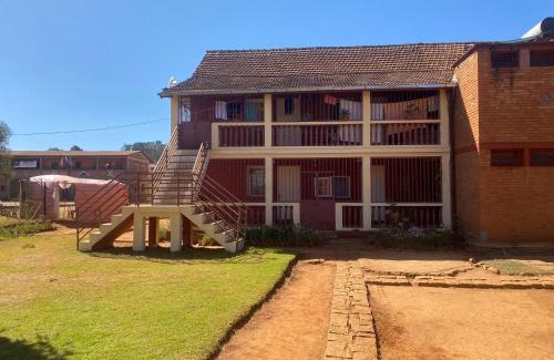 Antsirabe House | Experience the Unique Chambres d'hôtes du lycée Picot