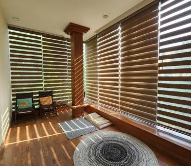 Bullawala Cabin | Tranquil Lychee Bungalow: Guest Rated 9/10 & Kitchen Access