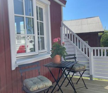 Ulricehamn Municipality House | Experience Lyckan - Cozy Minihouse in Rural Setting