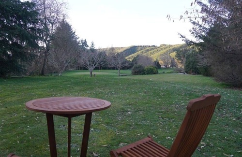 Woodstock House | Discover Family-Friendly Comfort at Lydia's Lodge