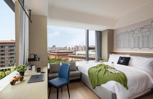 Yanta Qu Hotel | Discover Comfort at lyf Dayanta Xian: Top-Rated Stay