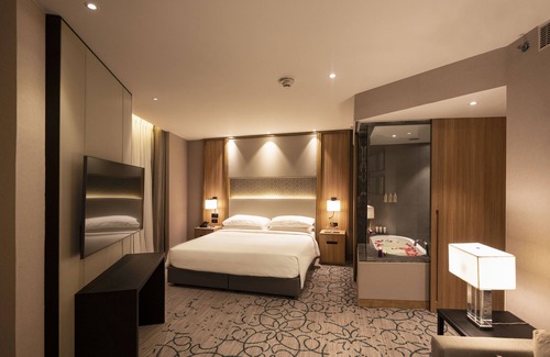Bhubaneshwar Hotel | Discover LYFE Hotels Bhubaneswar: Guest Rated 10/10 Stay