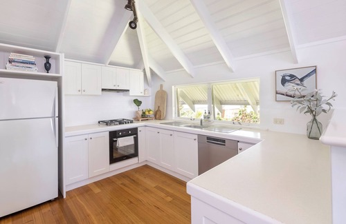Quindalup House | Unforgettable Stay at Lymewood Beach House Dunsborough
