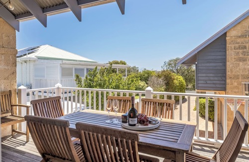Quindalup House | Unforgettable Stay at Lymewood Beach House Dunsborough