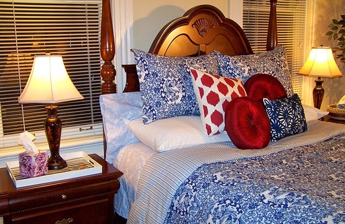 Northside District Bed & Breakfast | Discover Lyndon House B&B: Eco-Friendly Comfort Awaits