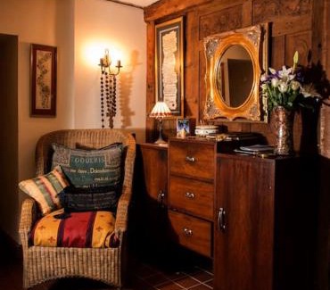 Kidlington House | Lyne House: Perfect Venue for Celebrations and Reunions