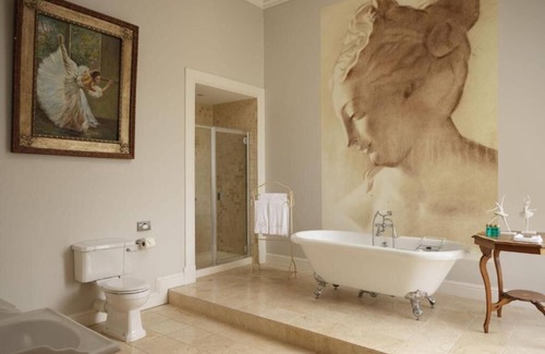 Kilkenny Hotel | Elegant Lyrath Estate Hotel Spa & Convention Centre Awaits
