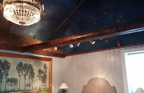 Larvik Bed & Breakfast | Explore Comfort at Lysko Gjestegaard with Spa & Breakfast