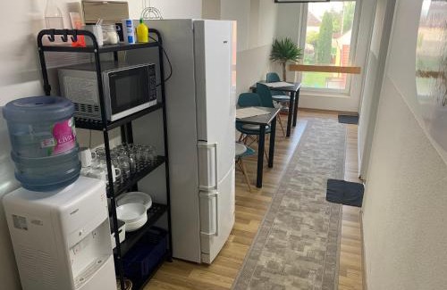 Se House | Comfortable Május 1 Vendégház- Sé with Pet-Friendly Amenities