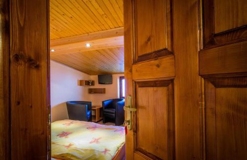 Strba House | Ideal Family Getaway at Mária Kičáková TATRY MKS