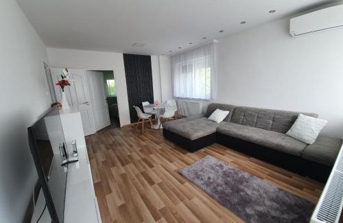 Bekescsaba Apartment | Family-Friendly Mátrix Apartman with 9.9/10 Guest Rating