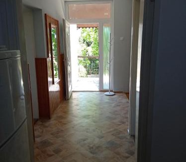 Vonyarcvashegy Apartment | Guest Rated Mátyás király Apartman - Family-Friendly Escape
