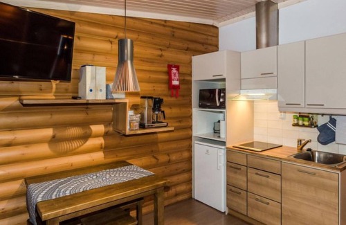 Koli National Park House | Serene Mäkrä 1 with Lake View & Spa Amenities