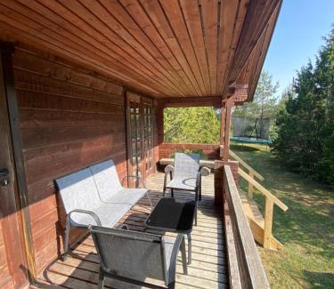 Suuresadama House | Pet-Friendly Männiliiva Puhkemaja with High Guest Ratings