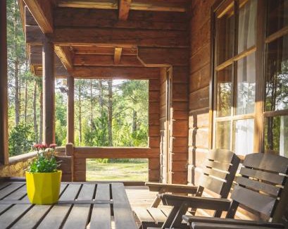 Suuresadama House | Experience Männiliiva Puhkemaja: Rated 9/10, Pet-Friendly Retreat